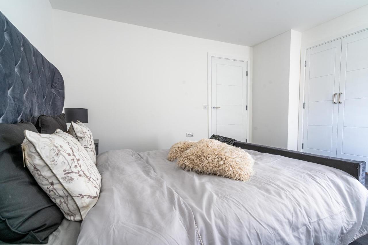 Spacious 3 Bedroom House In Glasgow City With Private Parking & Garden 外观 照片